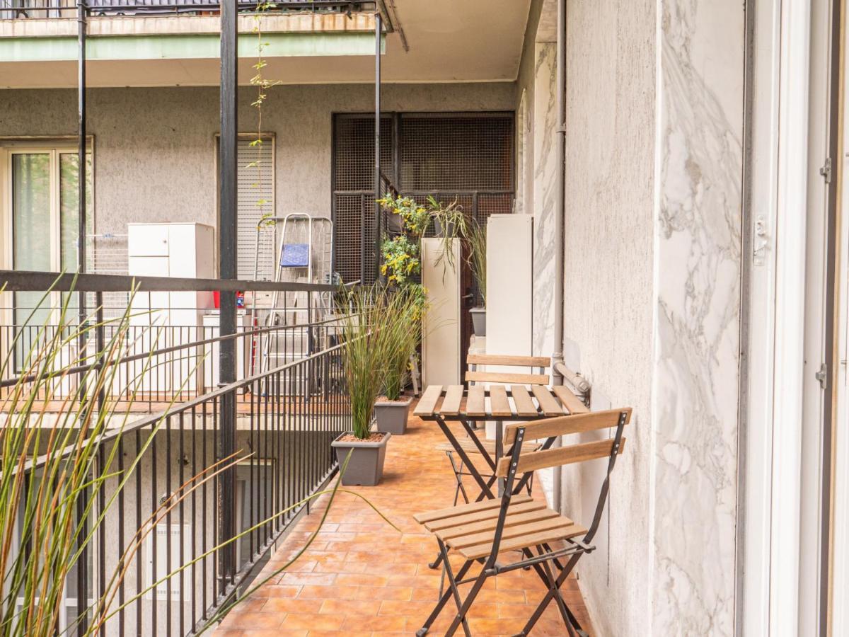 Apartment The Rent - With Balcony In Downtown *